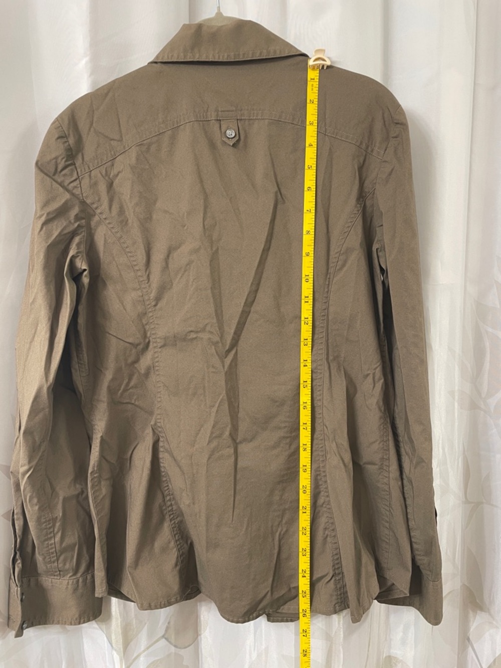 Express Women's Olive Green Button-Down Shirt - Picture 4 of 4